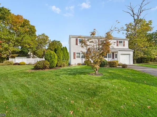 262 Graybar Dr, Bridgewater Twp., NJ 08807