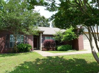 12508 Woodbury Dr, Little Rock, AR 72211