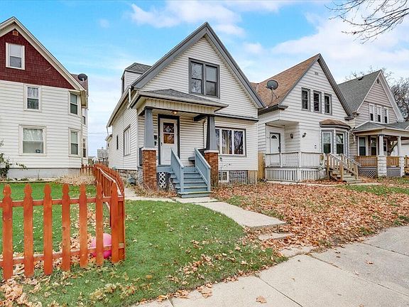 3rd image of 2925 W Hayes Ave #2925A