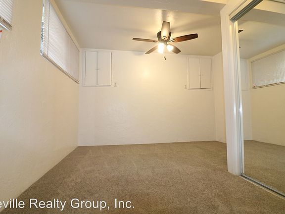 5th image of 3720 Dove St #B