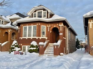 1917 Home Ave, Berwyn, IL 60402