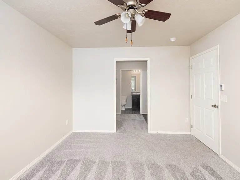 Foxtail Creek Townhomes — Photo 18