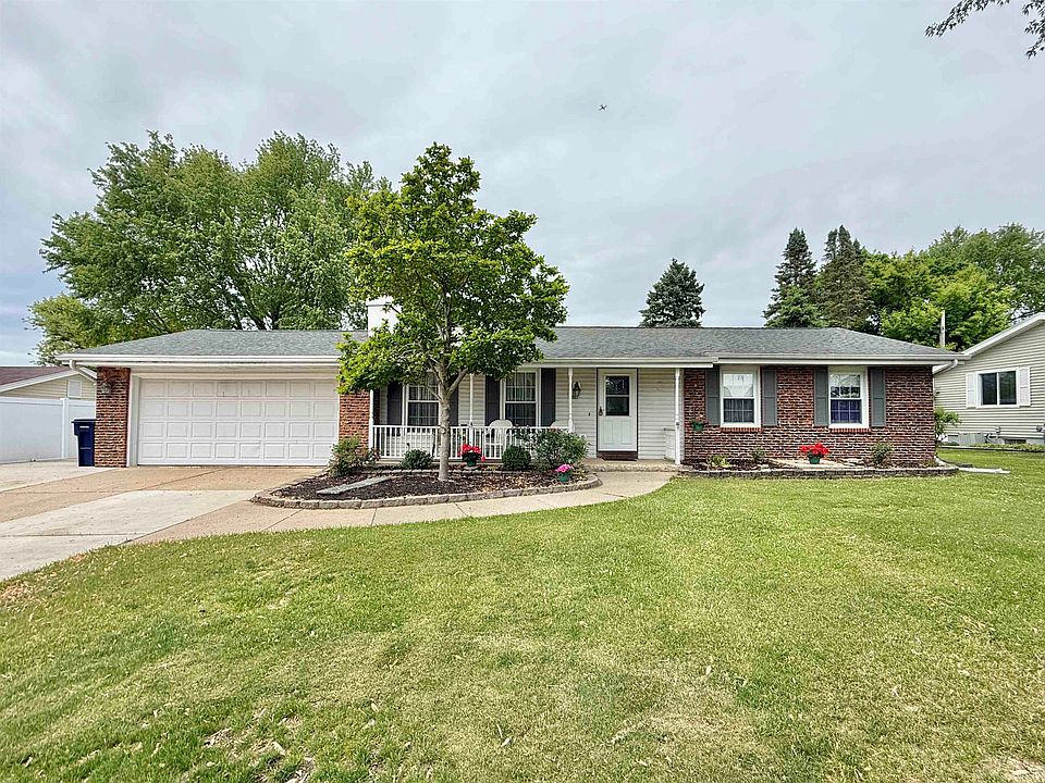 1st image of 3117 Canterbury Ln
