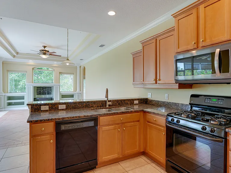 6314 68th St E — Photo 25