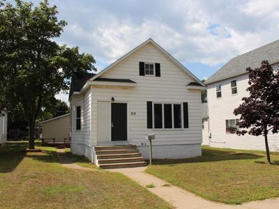 315 N 12th St, Escanaba, MI, 49829