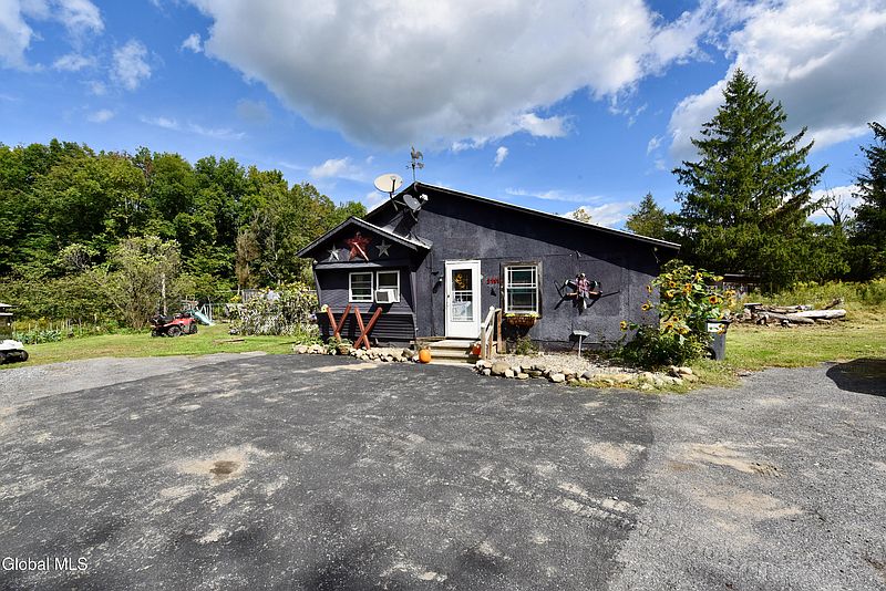 2nd image of 3111 Birchton Road
