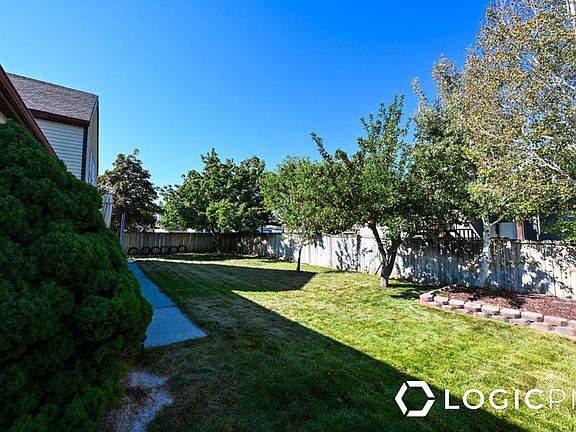 4th image of 5686 S Whitewood Dr
