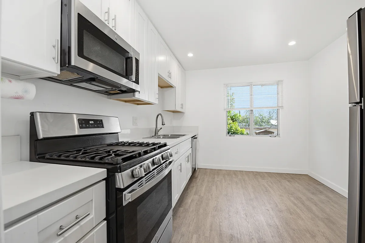 Building Photo - 4474 Hamilton St #4480.5
