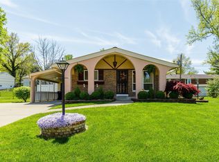 4014 Colony Gardens Dr, Saint Louis, MO 63125