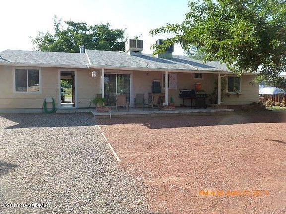 3rd image of 1737 S Meadowbrook Dr