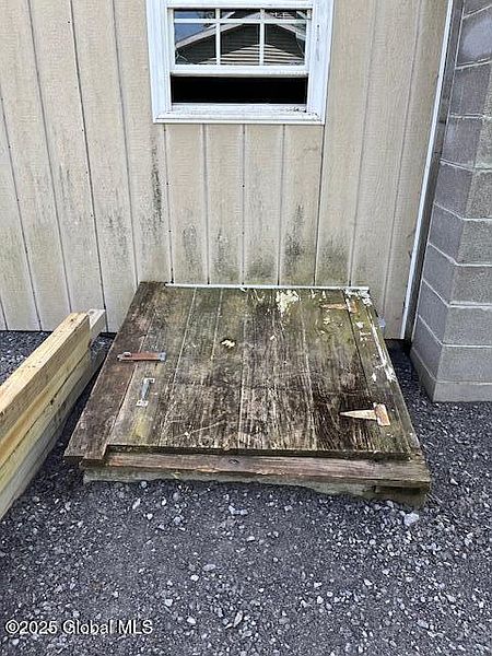 3rd image of 854 Millers Corners Road
