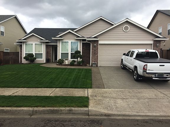 2nd image of 17808 NE 23rd St