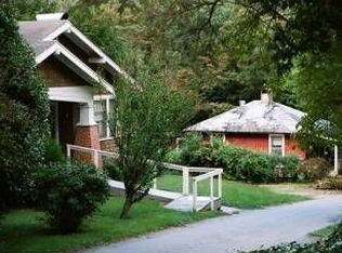 330 Cummins Rd, Asheville, NC 28805