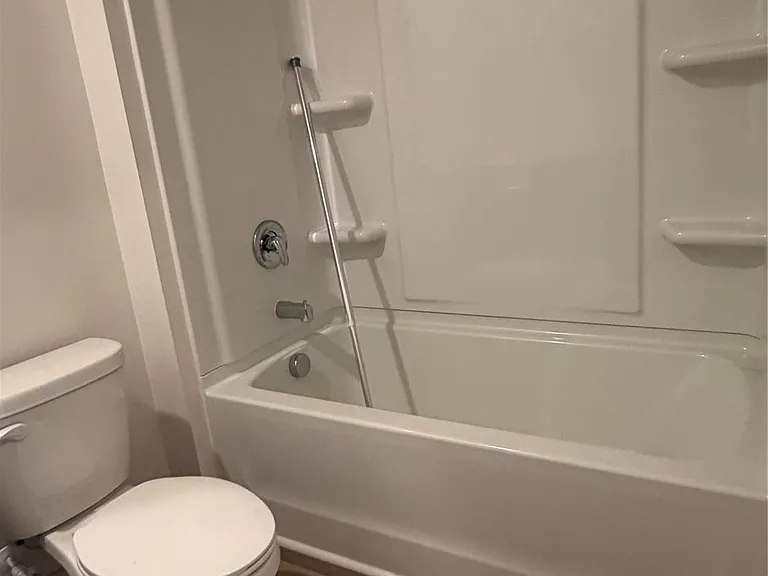 655 13th Avenue Dr NE — Photo 19