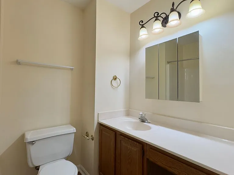 53 Cedarwood Cir — Photo 24