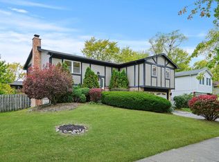 50 Cloverleaf Rd, Matteson, IL 60443
