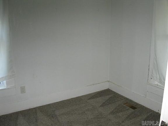 5th image of 1208 S College St
