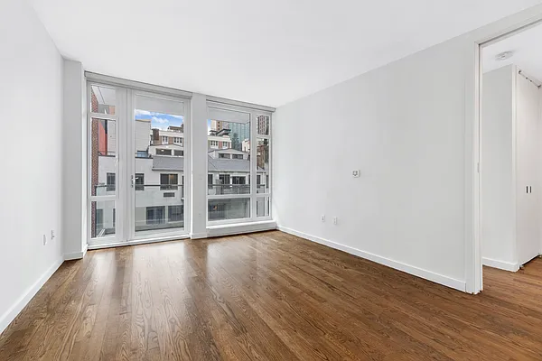 Rented by Compass | media 36