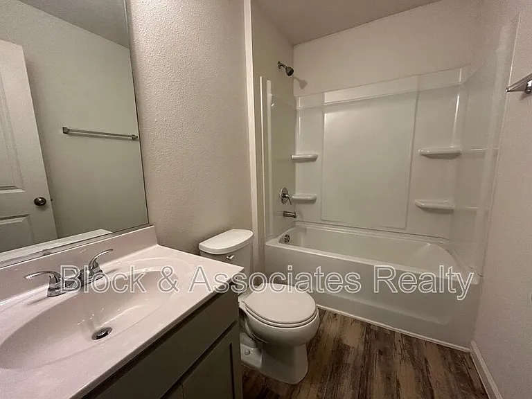 3723 Shepway Loop — Photo 12