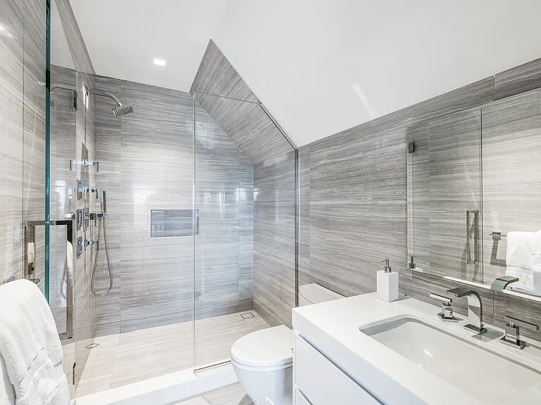 36 Sanger Pl — Photo 13