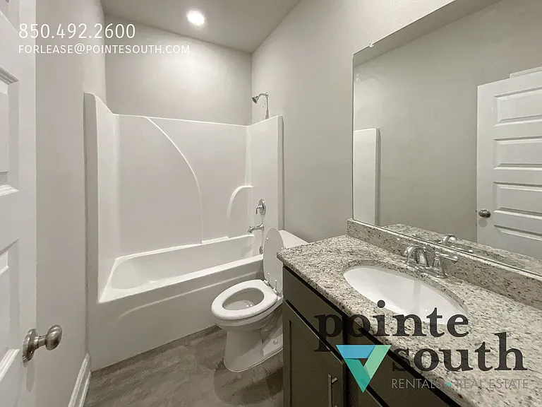 31436 Memphis Loop — Photo 16