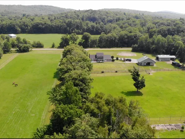 478 Simpson Corner Road, Dixmont, ME 04932