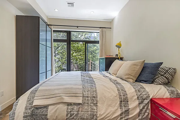 Rented by Compass | media 8