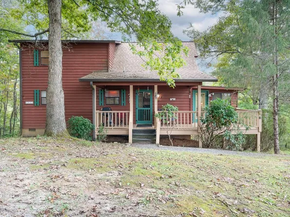 1544 Country Walk, Murphy, NC 28906