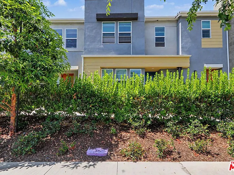 126 Hazel Dr — Photo 20