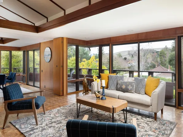 866 Tolman Dr, Palo Alto, CA 94305