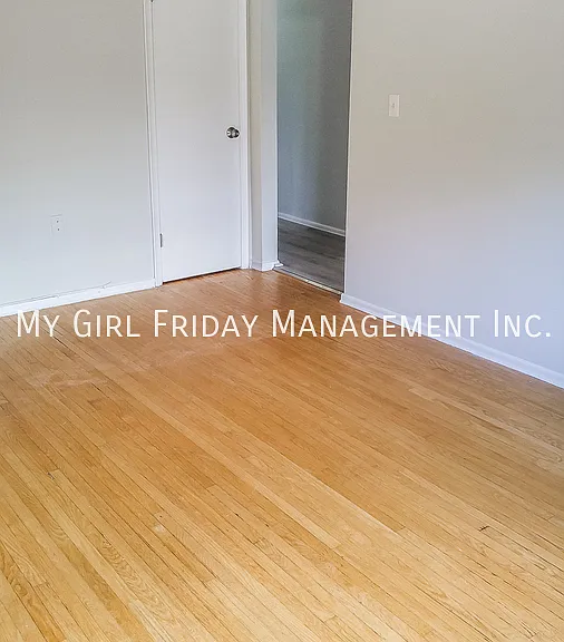 58 Albert St #5 — Photo 2
