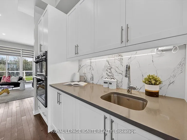 235 Port Darlington Rd — Photo 16
