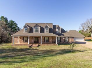 112 Cedar Hill Dr, Oxford, MS 38655