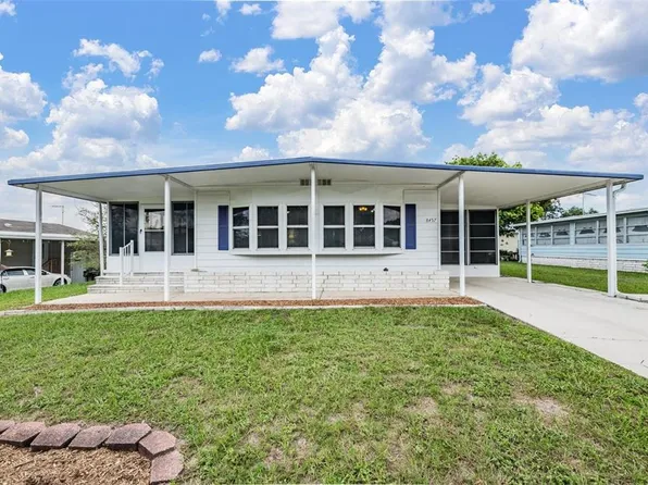 8457 Moonlight Ave, Brooksville, FL 34613