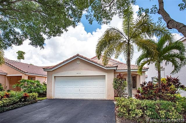 The Ridges, 3/2/2 Home For Sale