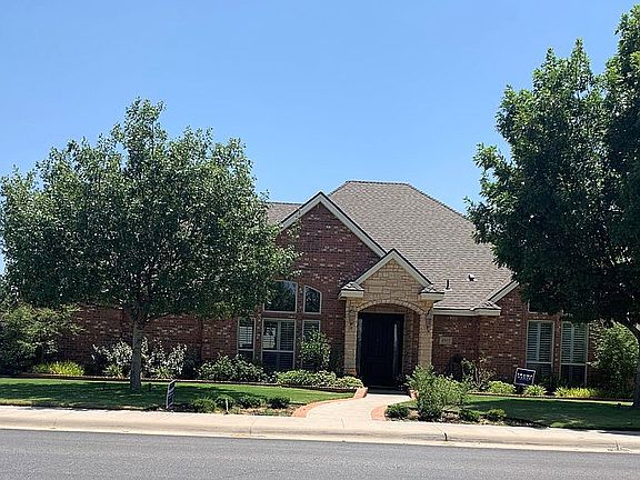 2nd image of 4901 Hilltop Dr