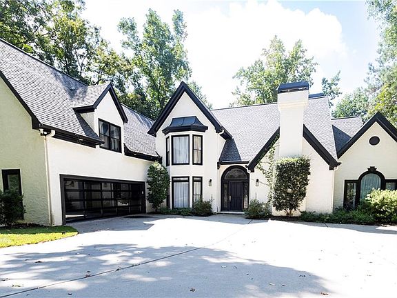 2nd image of 700 S Brighton Ct NW