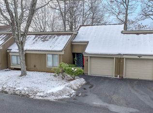 537 Heritage Hills #D, Somers, NY 10589