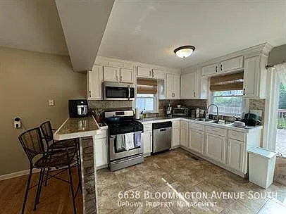 6638 Bloomington Ave S — Photo 25