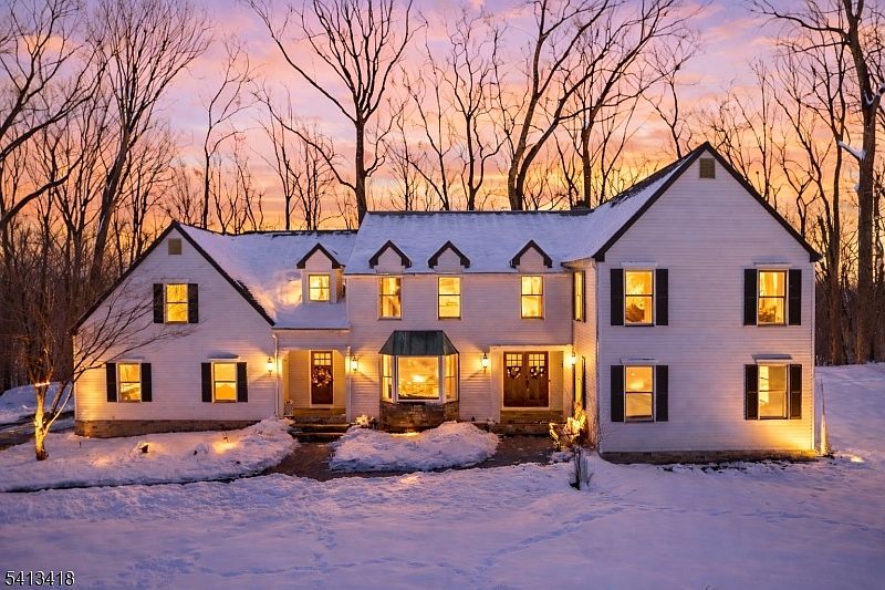 1st image of 31 Warren Cutting