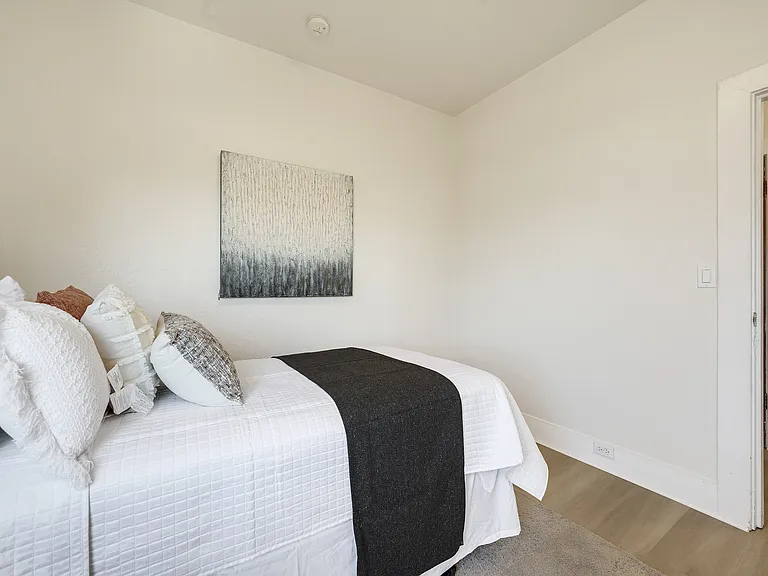 2620 Hillegass Ave. — Photo 4