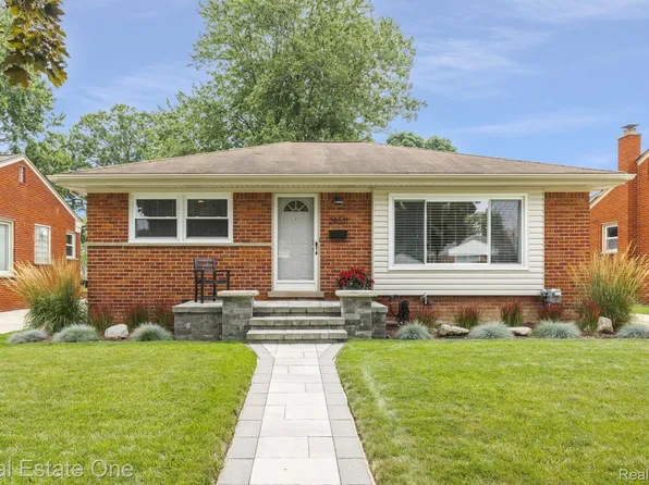 28511 Cleveland St, Livonia, MI 48150