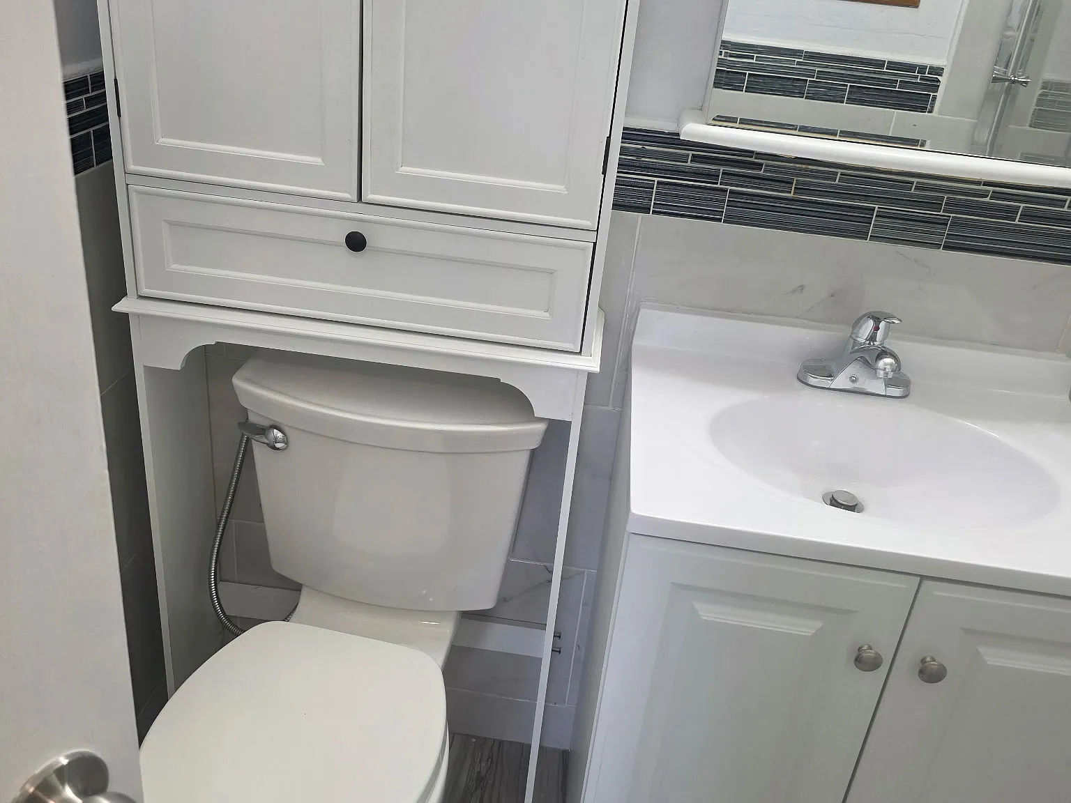 2 bed, 782 sqft, $2,400 — Photo 3