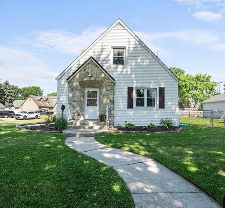 1st image of 1674 Norcross Dr #1