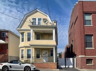 424 Warren St APT 2, Harrison, NJ 07029