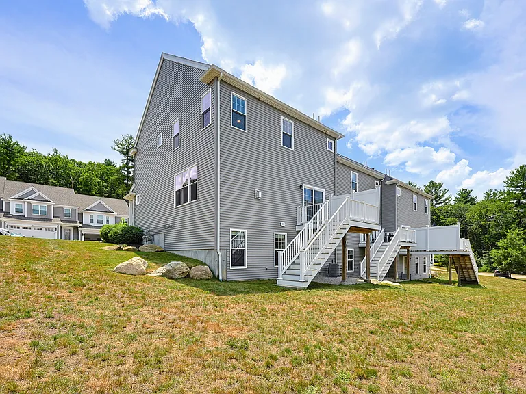 2 Evergreen Dr #1 — Photo 29