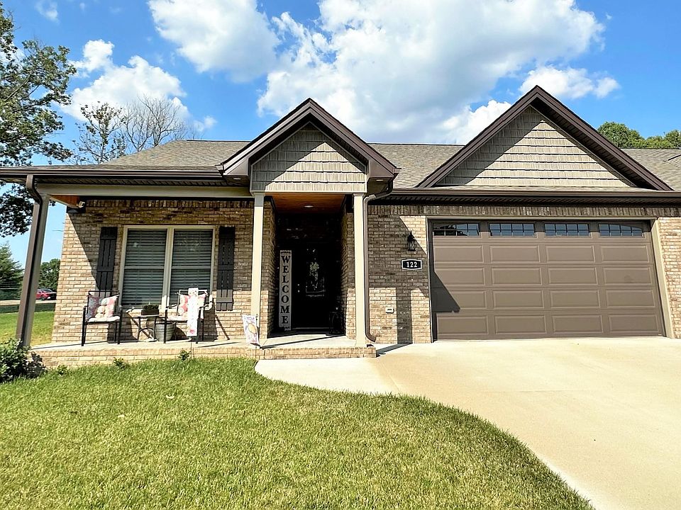 1st image of 122 Long Dr