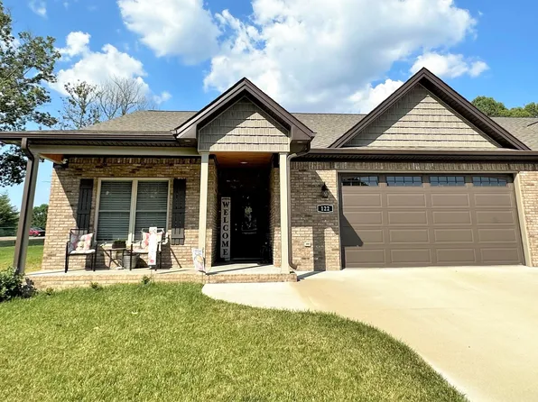 122 Long Dr, Paducah, KY 42003