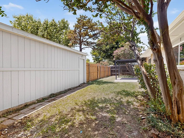 1004 Cross Bend Rd — Photo 42