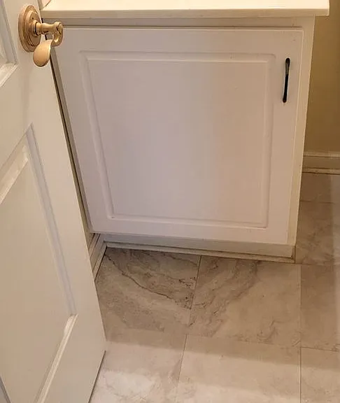 1356 Villa Way #E — Photo 21